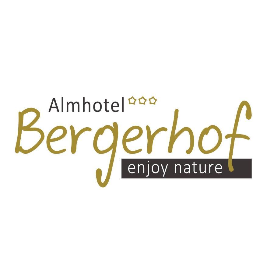 Almhotel Bergerhof Sarentino Exterior photo